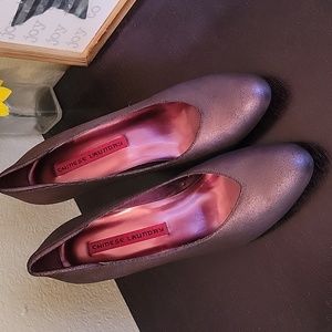 Chinese Laundry Metallic Heels Size 8